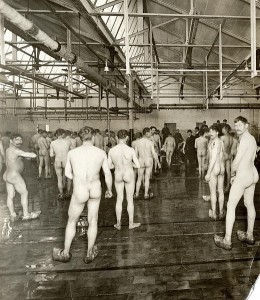 520px-Desinfection_former_prisoners_holland_1919